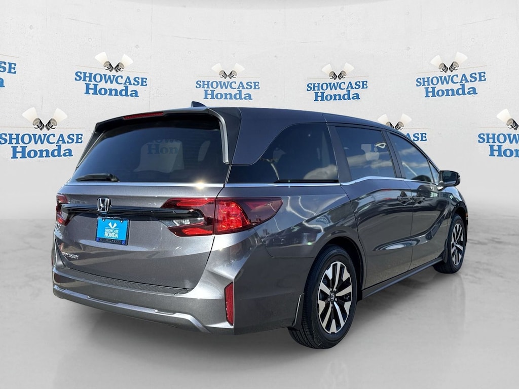 New 2026 Honda Odyssey EX-L Van Passenger