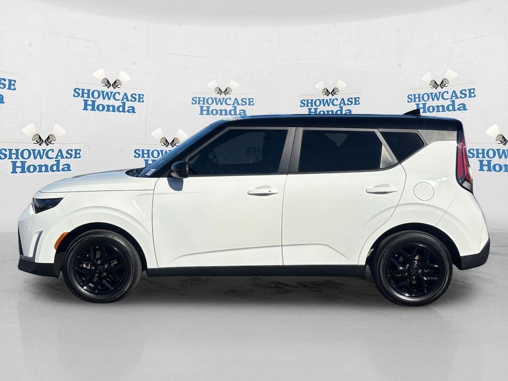 Used 2023 Kia Soul S Hatchback