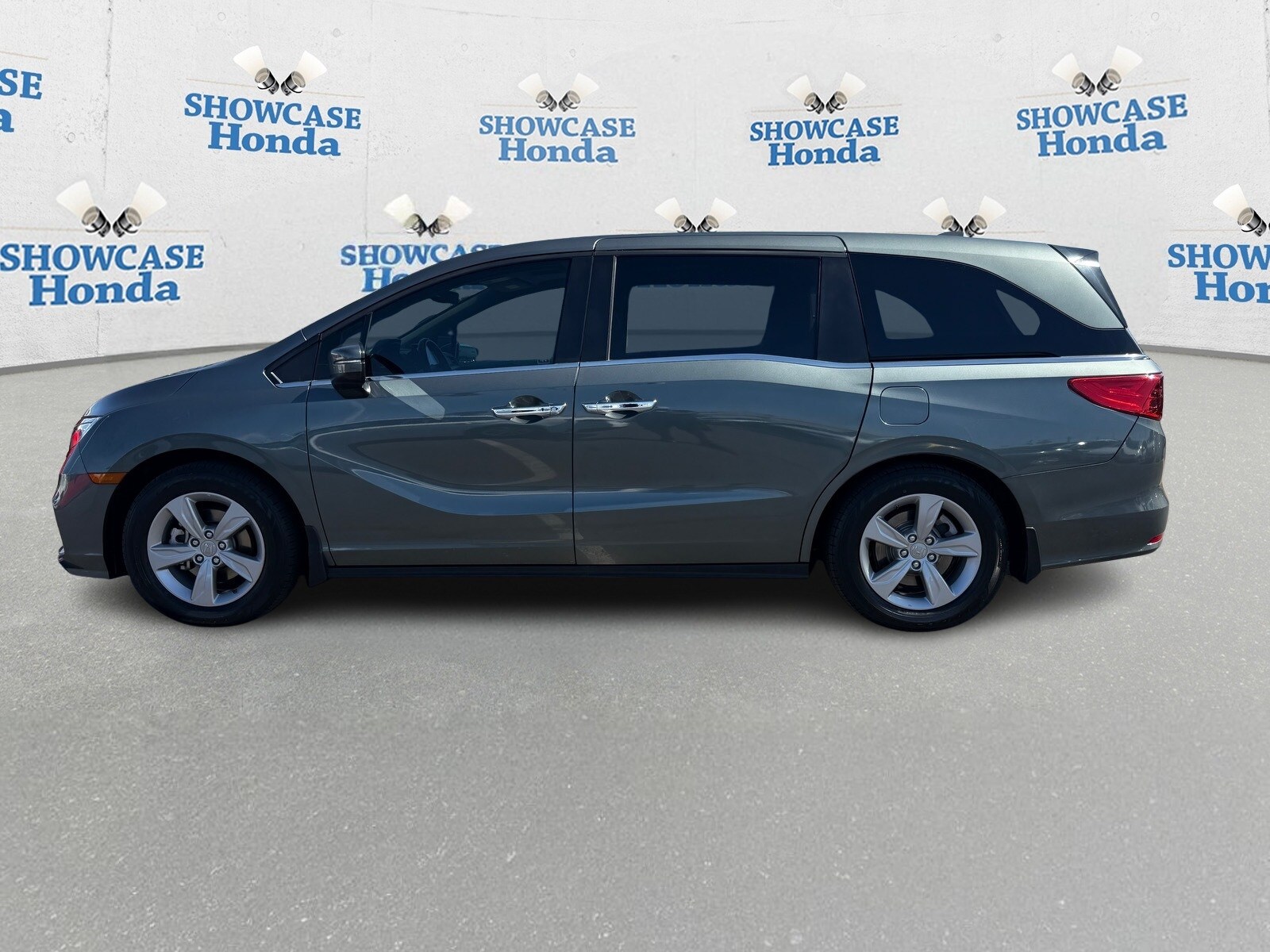 2019 Honda Odyssey EX-L photo 3
