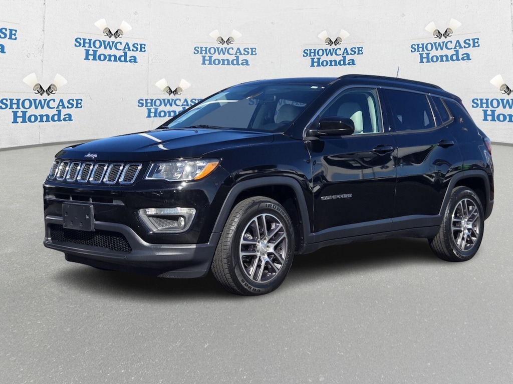 Used 2019 Jeep Compass Latitude FWD SUV