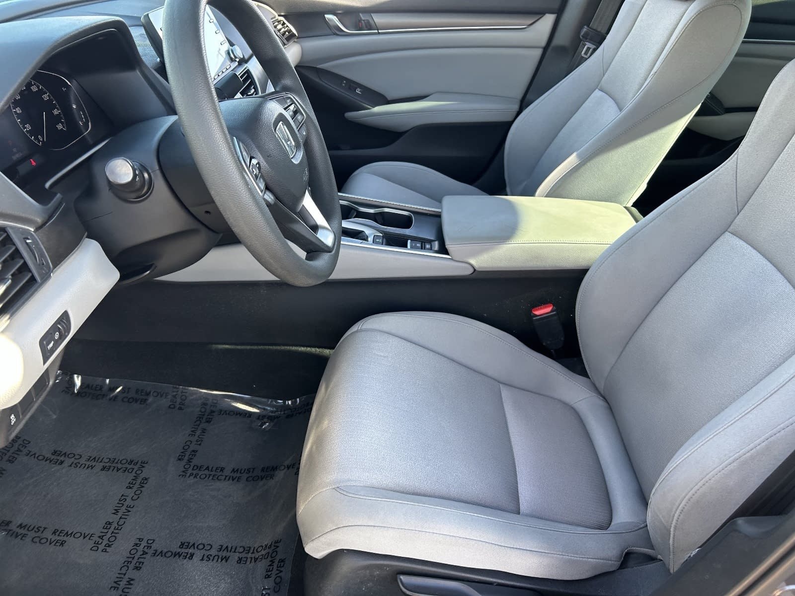 2018 Honda Accord LX - Photo 22