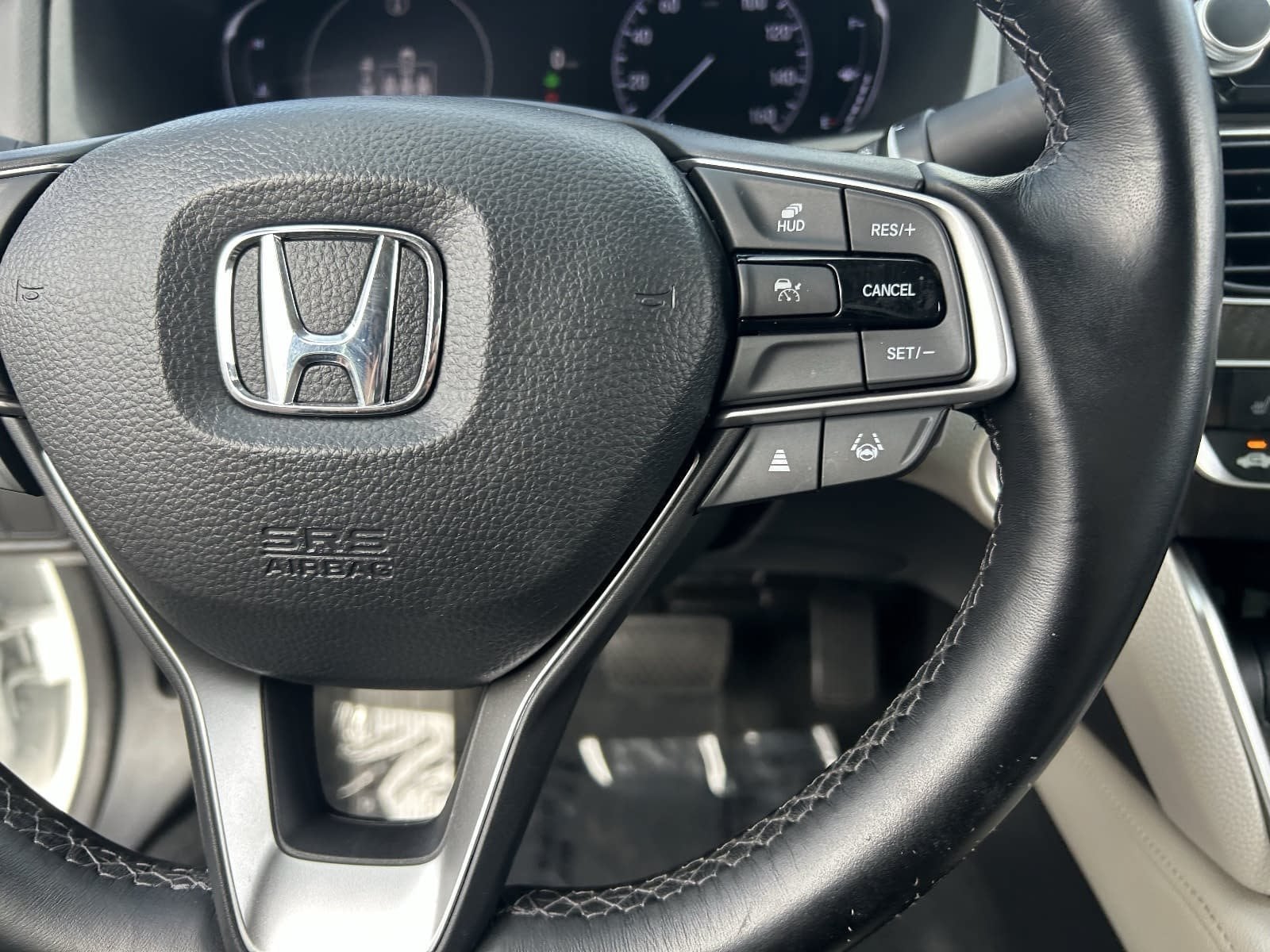 2022 Honda Accord Touring - Photo 29