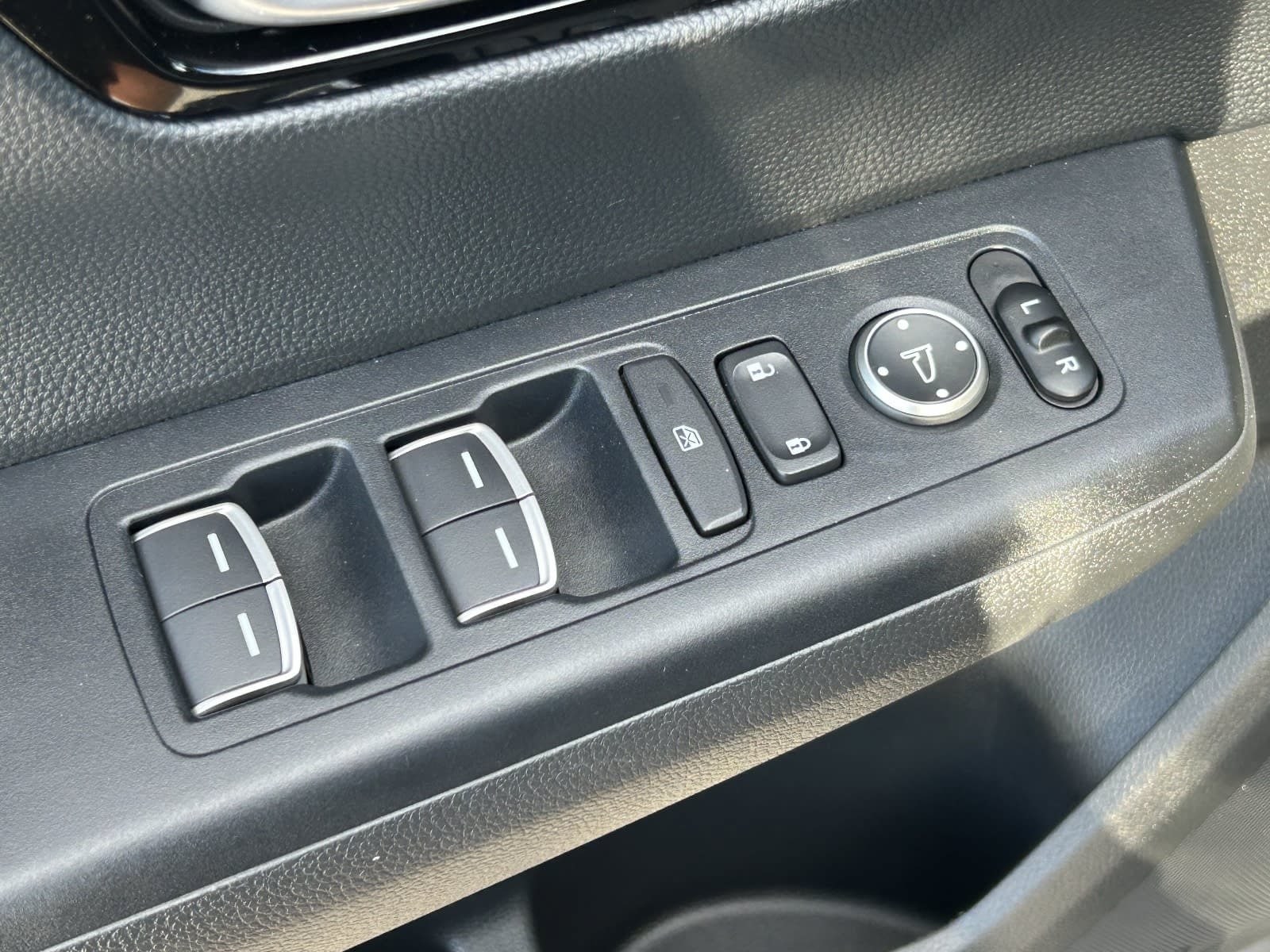 2024 Honda CR-V Sport Touring - Photo 27