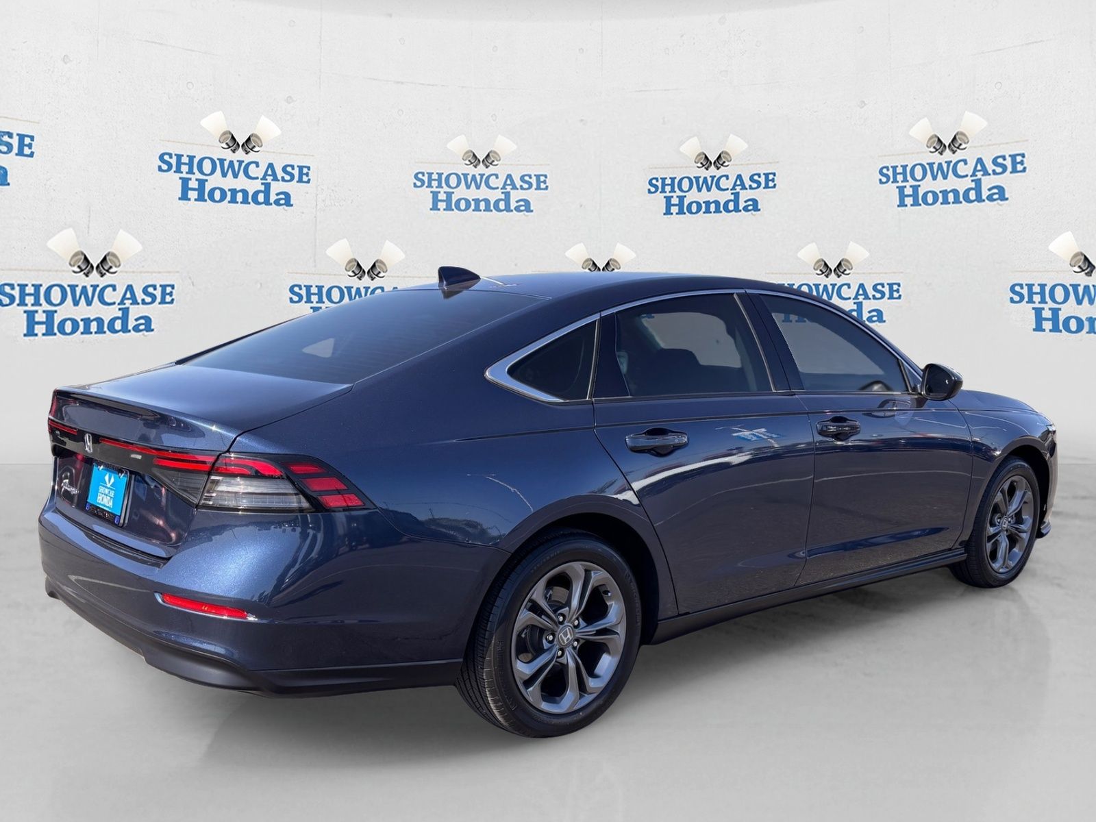 2023 Honda Accord EX - Photo 8