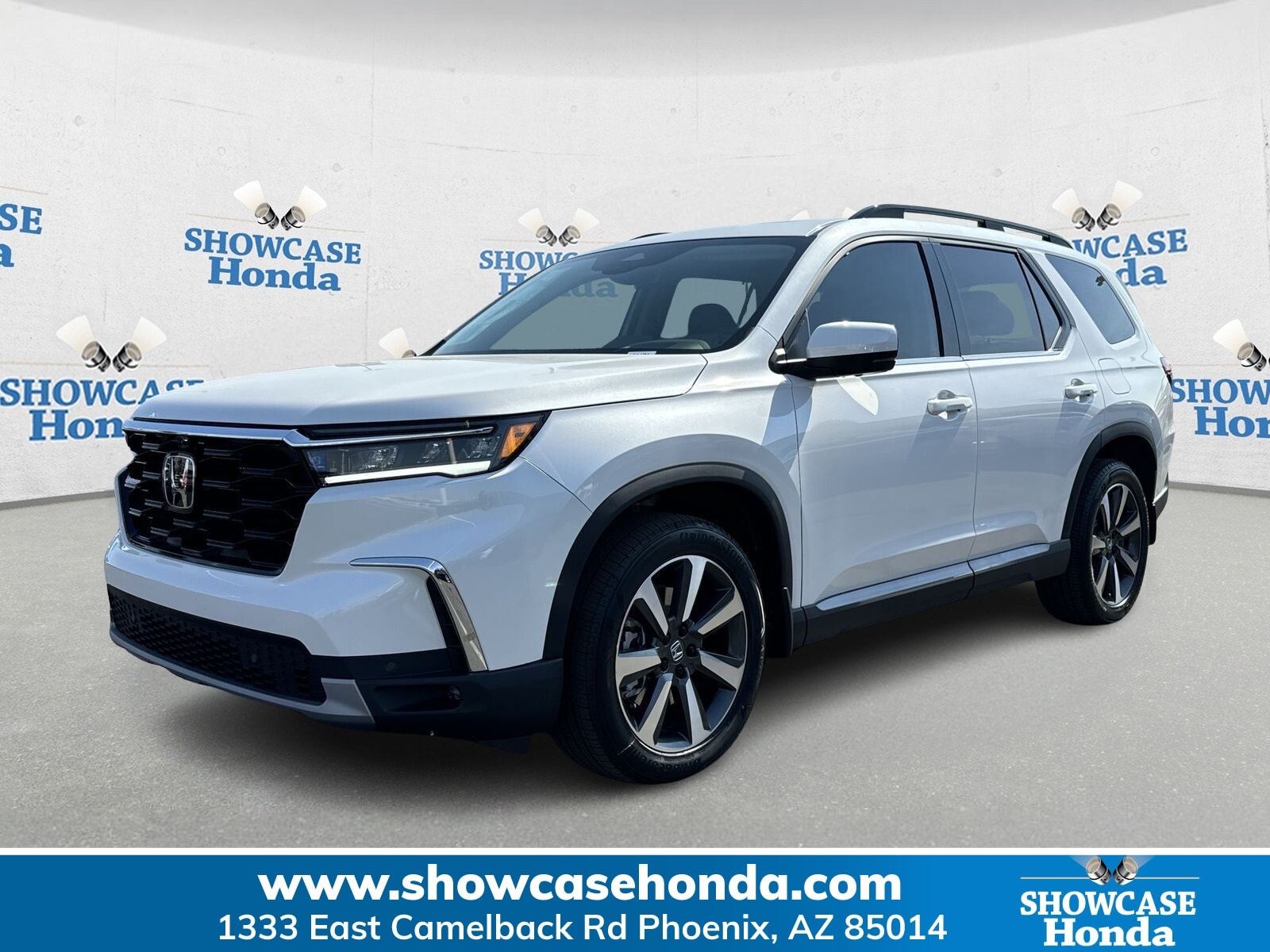 2025 Honda Pilot Elite's photo