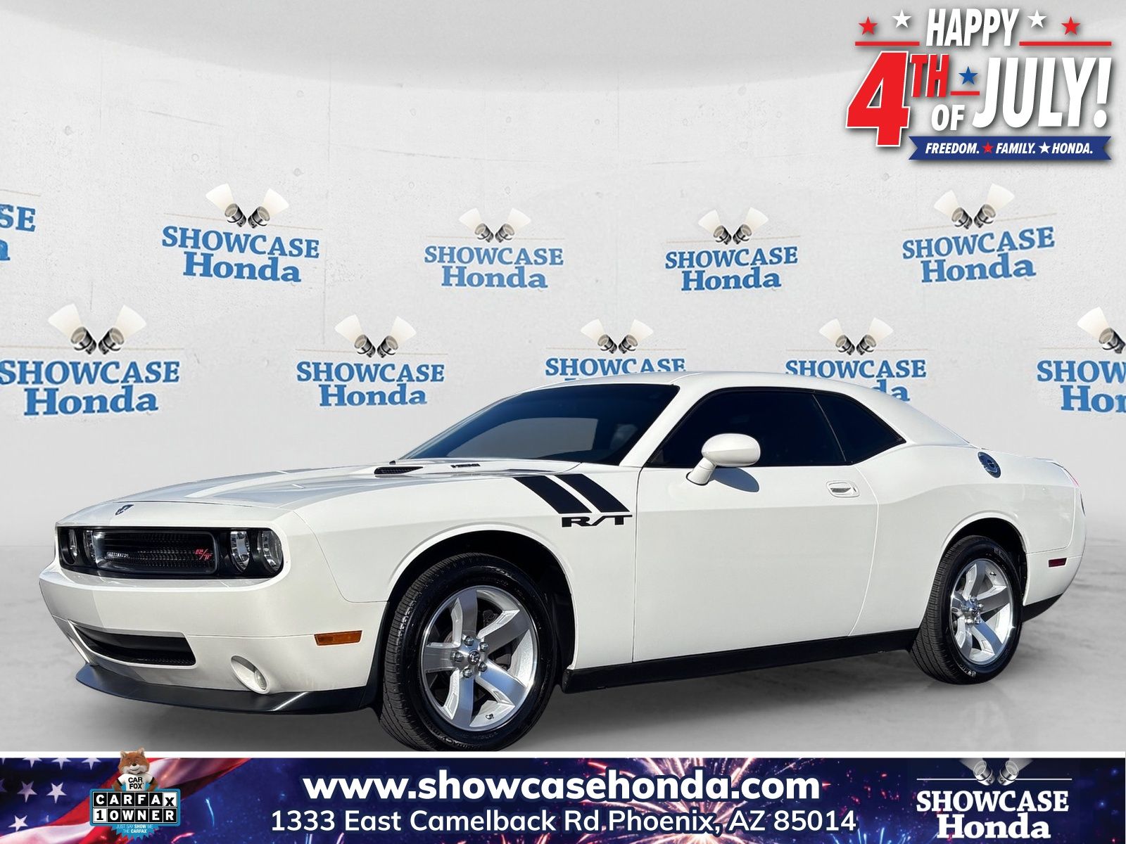 2009 Dodge Challenger R/T's photo