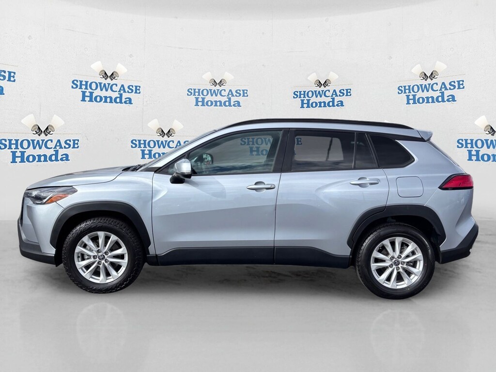 Used 2022 Toyota Corolla Cross LE SUV