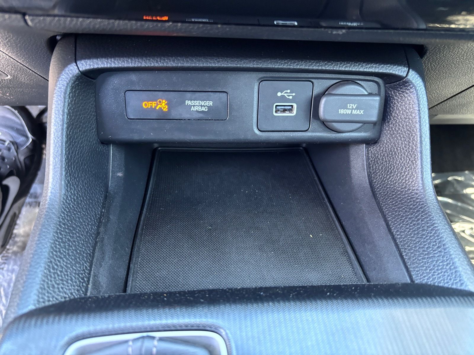 2024 Honda Civic Hatchback EX-L - Photo 31