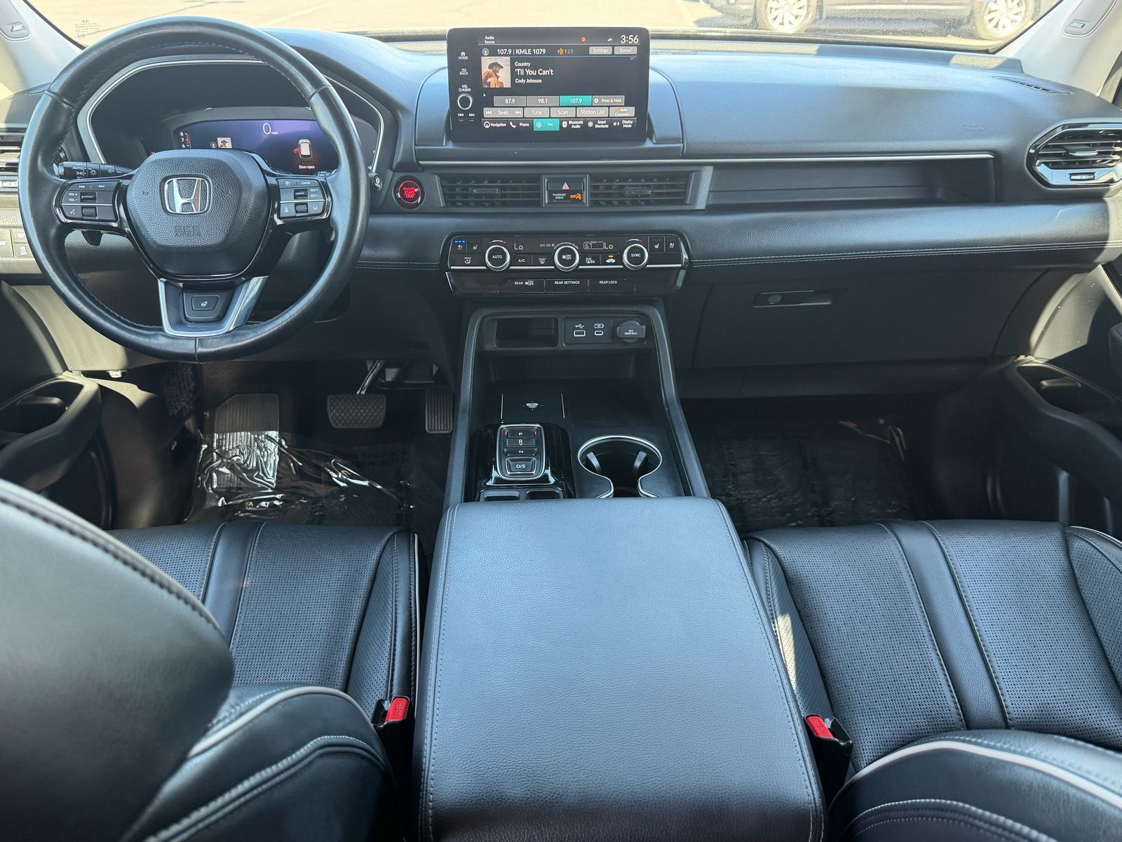 2023 Honda Pilot Elite - Photo 19
