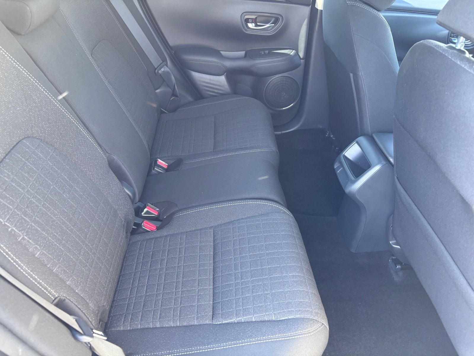 2025 Honda HR-V LX - Photo 15