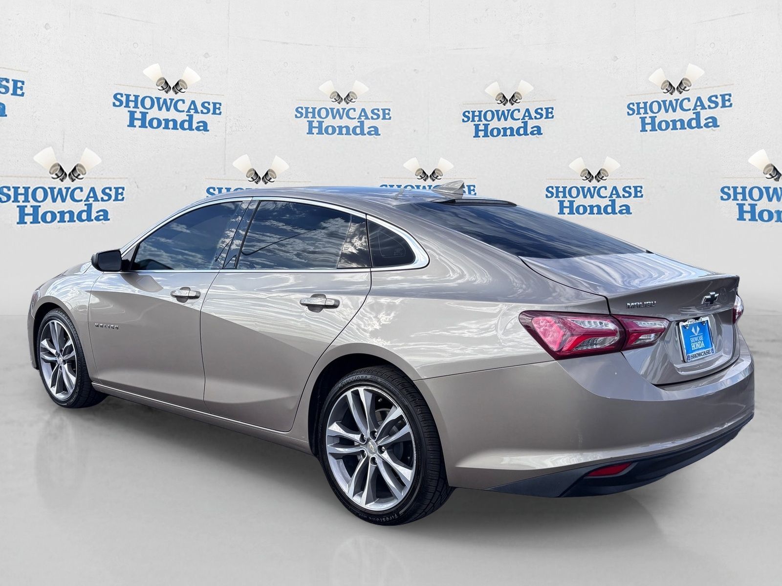 2022 Chevrolet Malibu 1LT - Photo 5