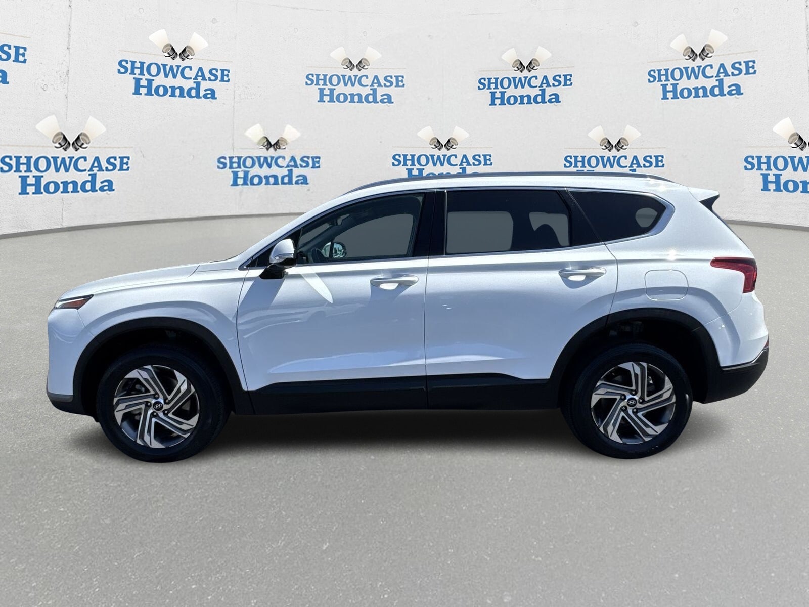 Used 2023 Hyundai Santa Fe SEL with VIN 5NMS2DAJ6PH593617 for sale in Phoenix, AZ