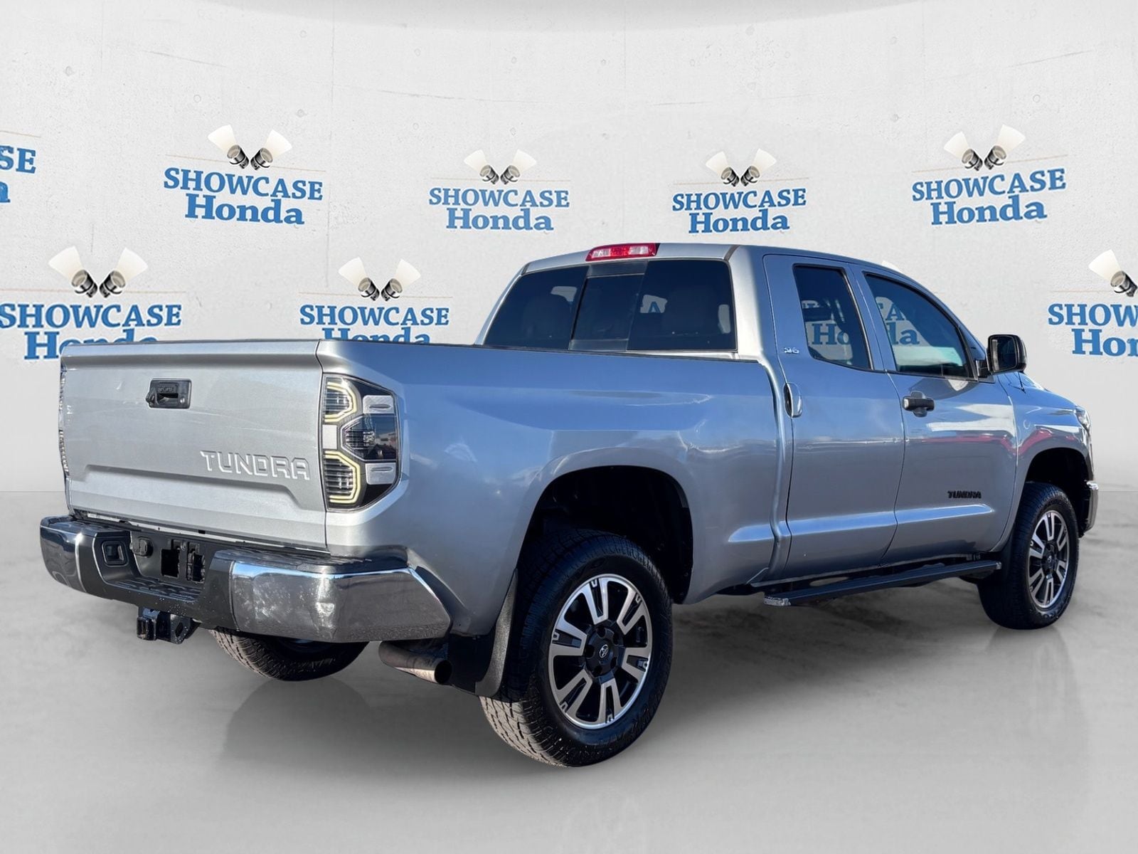 2015 Toyota Tundra SR5 - Photo 8