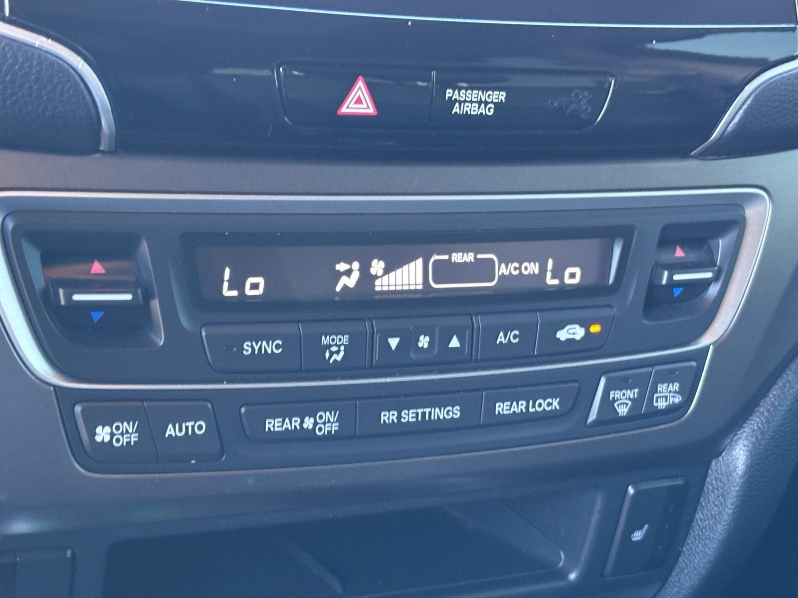 2022 Honda Pilot SE - Photo 31