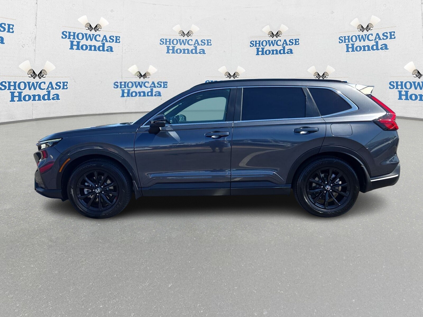 2023 Honda CR-V Hybrid Sport photo 2