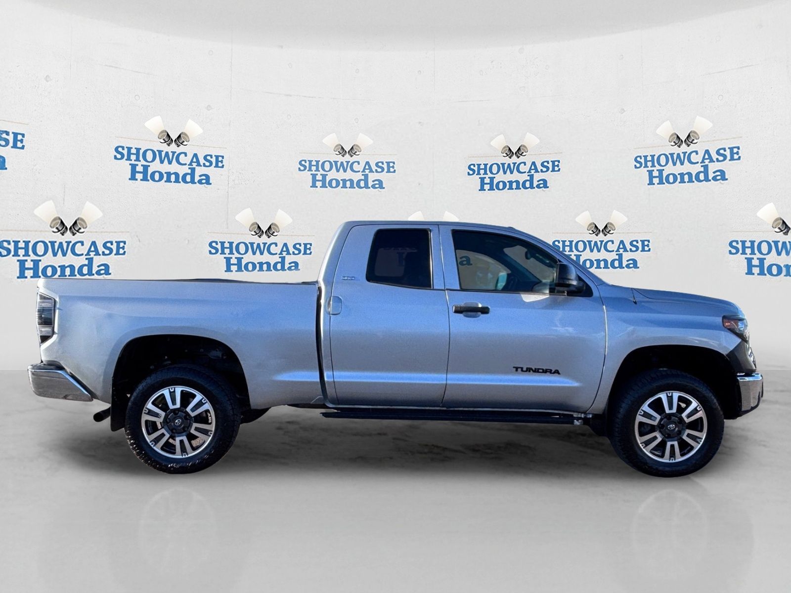2015 Toyota Tundra SR5 - Photo 9