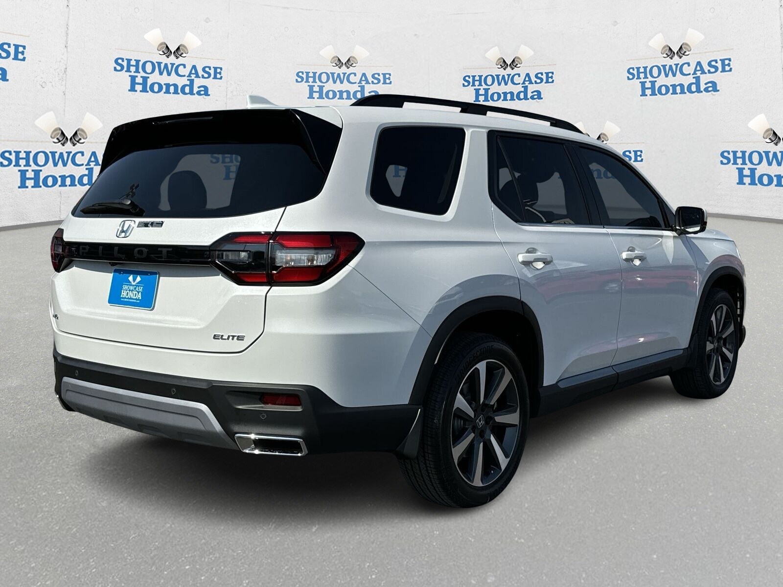2025 Honda Pilot Elite photo 3
