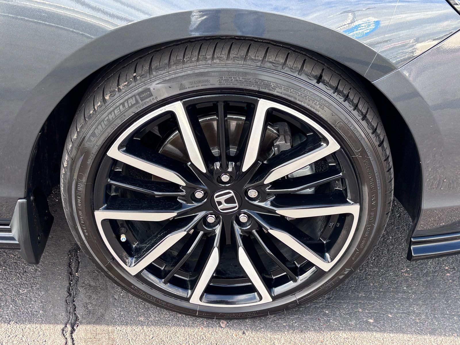 2024 Honda Accord Hybrid Touring - Photo 11