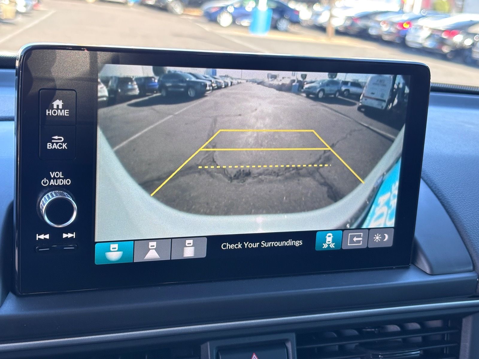 2025 Honda Pilot Touring - Photo 30