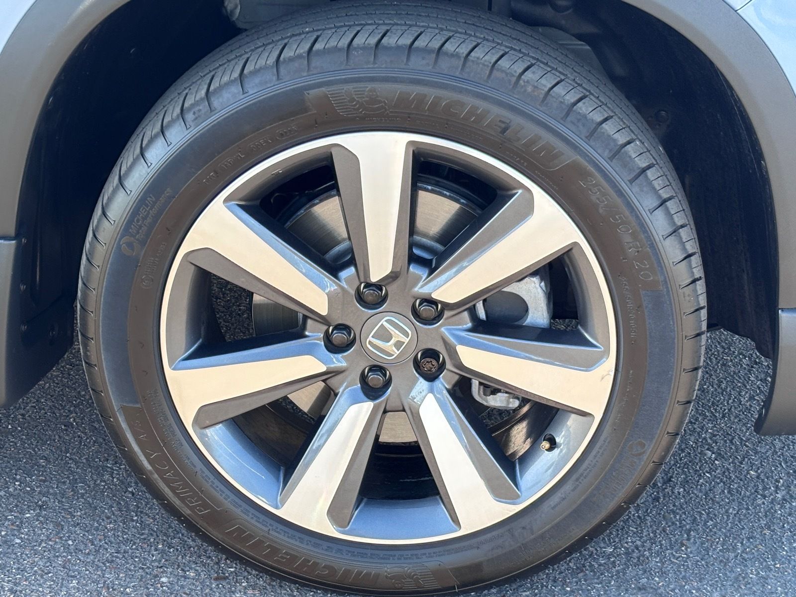 2025 Honda Pilot Touring - Photo 11