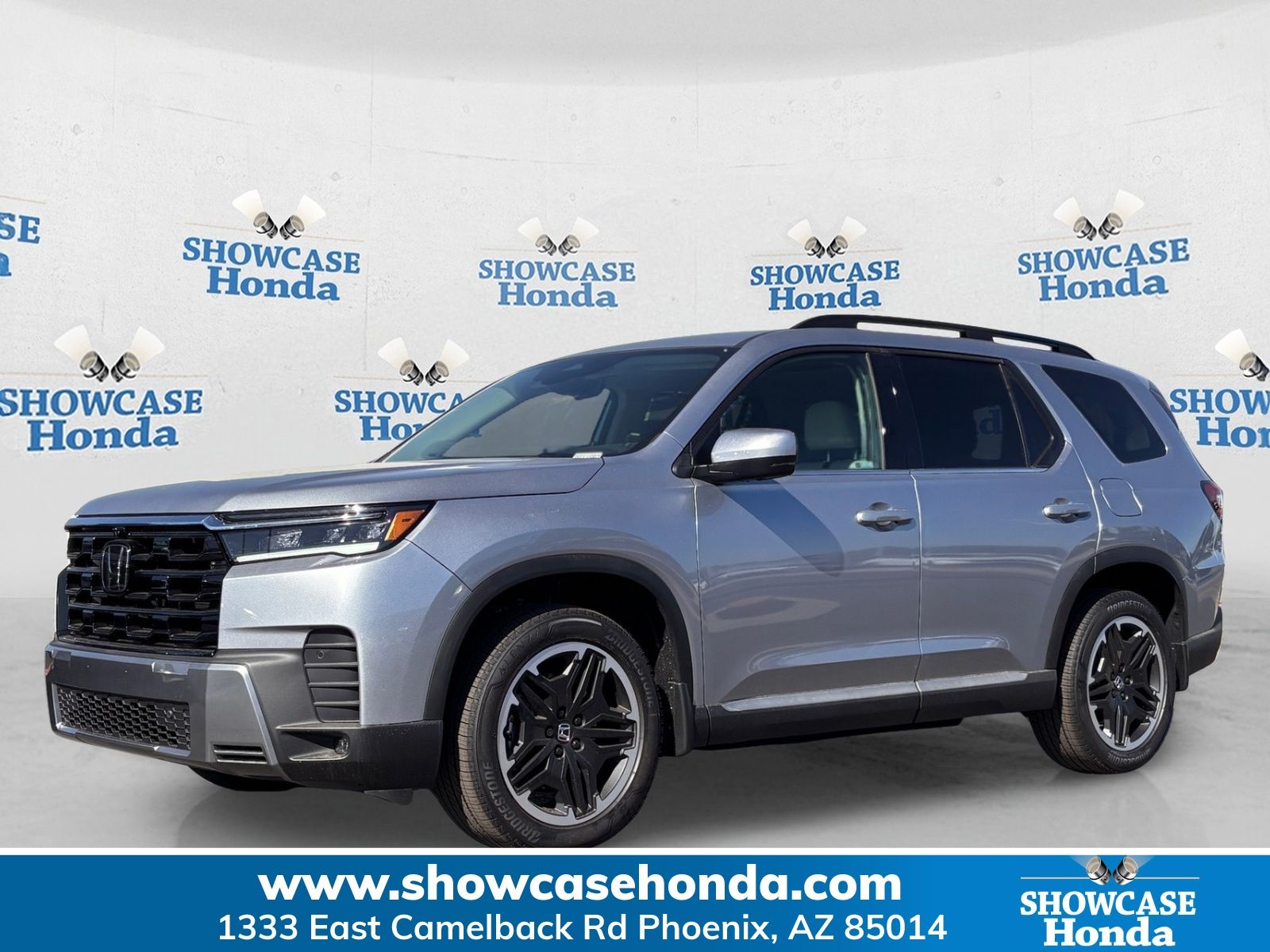 2026 Honda Pilot Touring AWD's photo