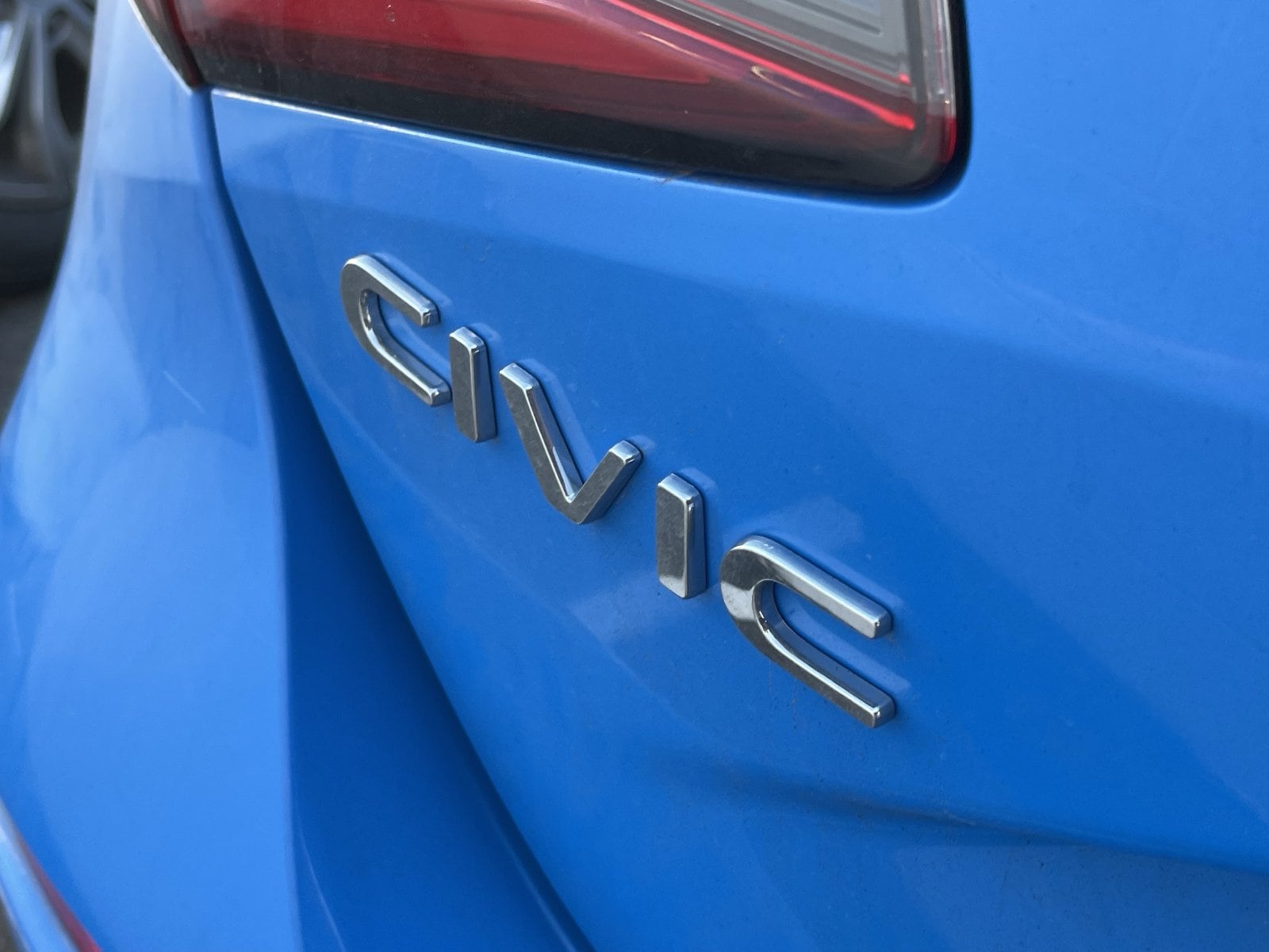 2025 Honda Civic Hatchback Sport - Photo 7
