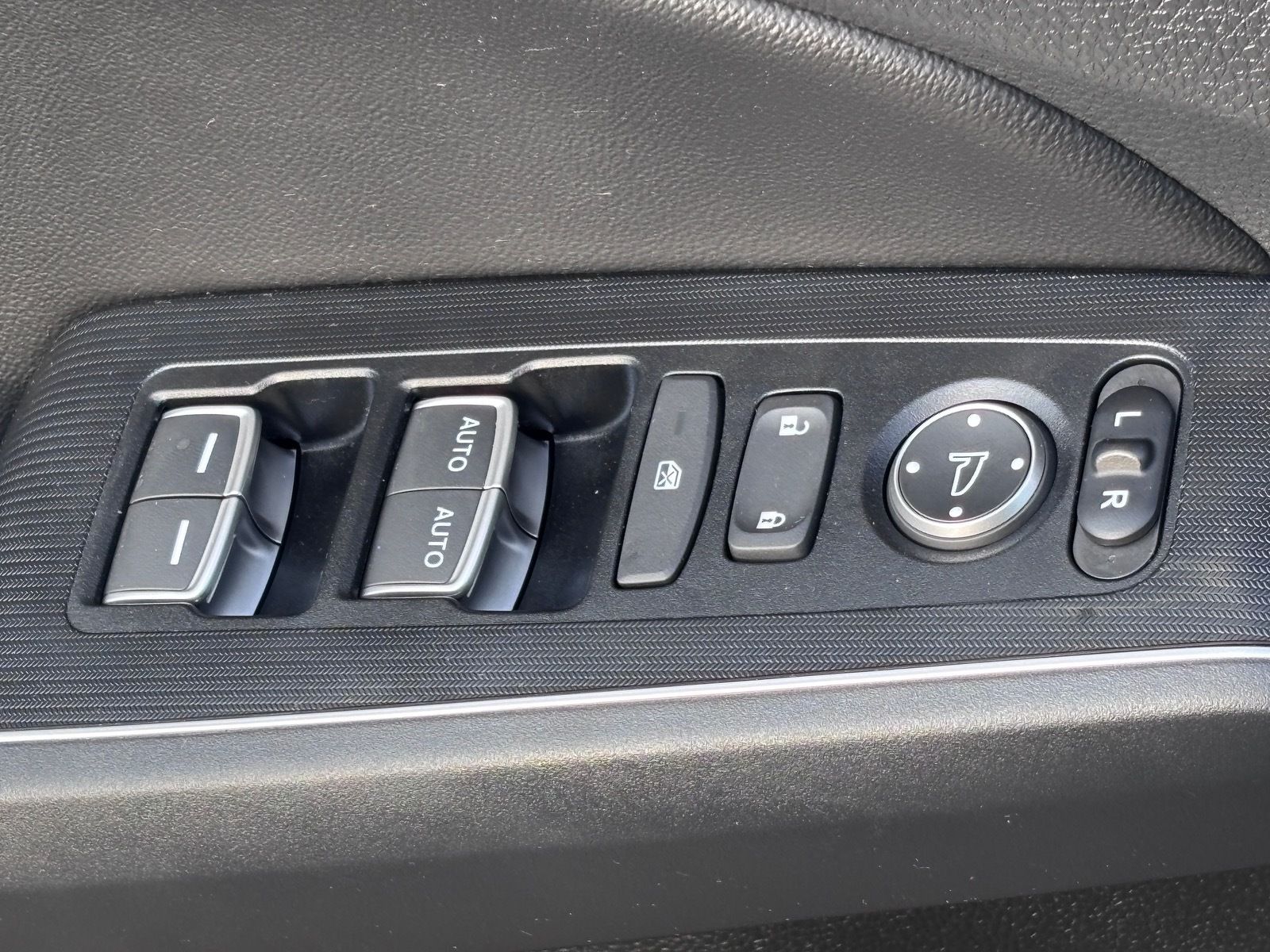 2024 Honda Civic Touring - Photo 21