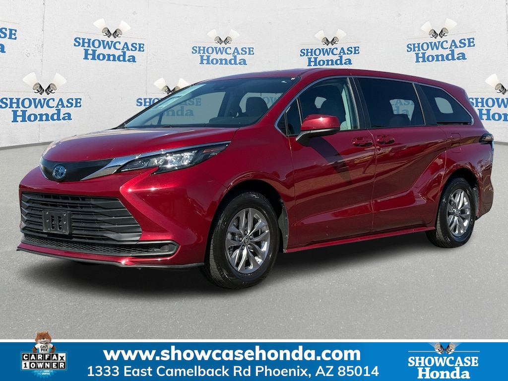 Used 2024 Toyota Sienna LE 8 Passenger Van Passenger Van