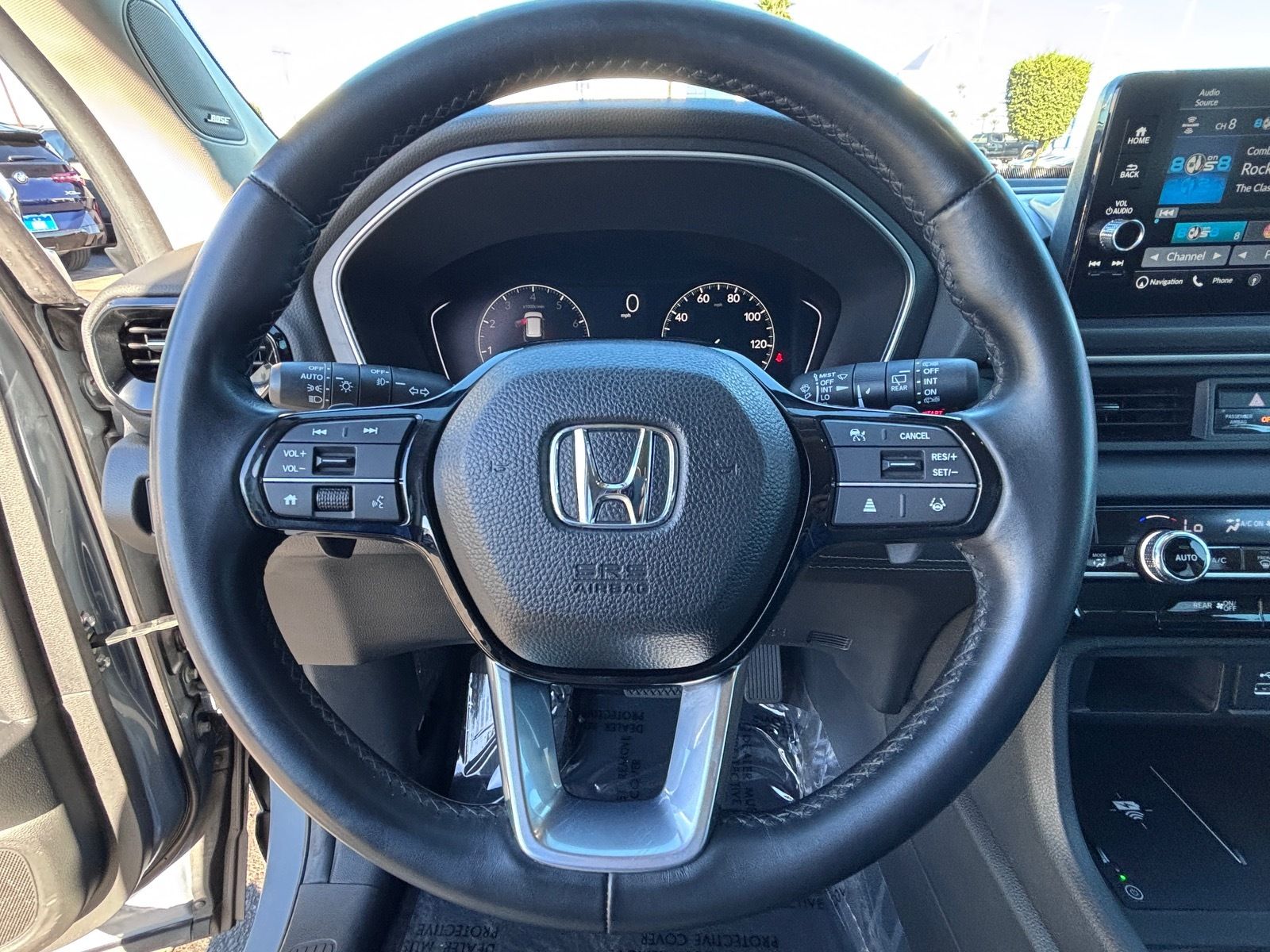 2025 Honda Pilot Touring - Photo 24