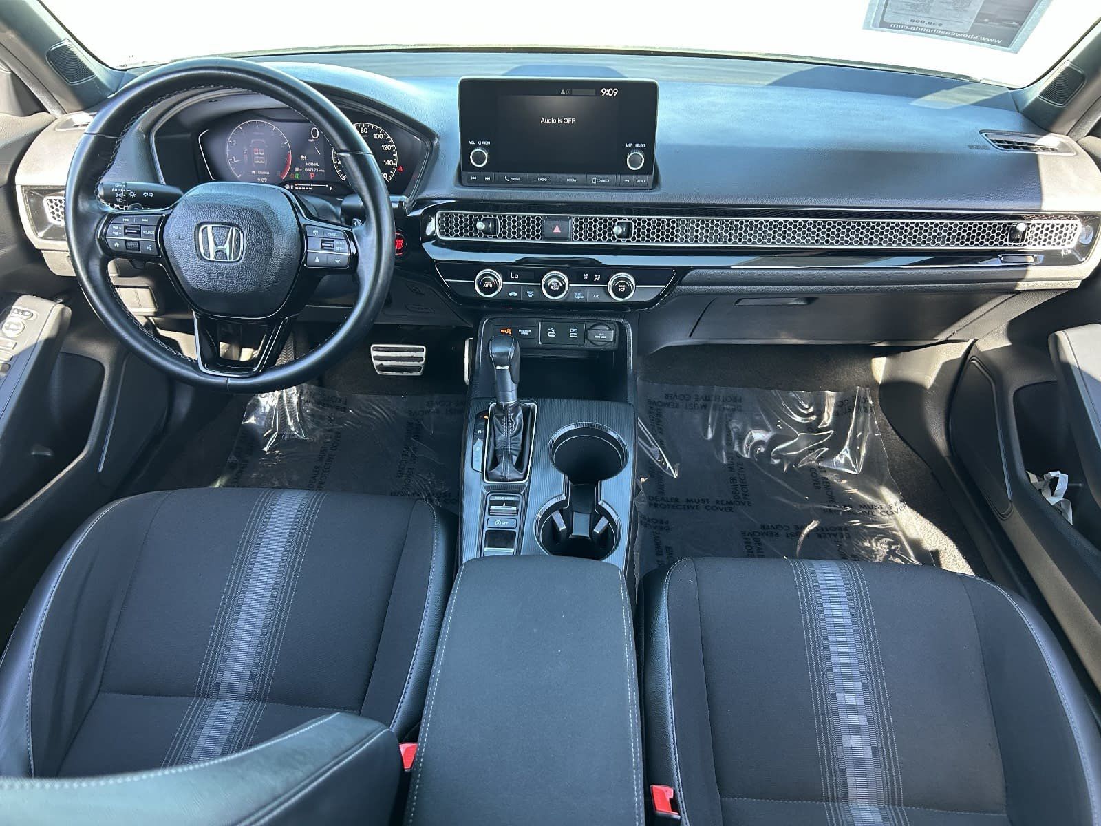 2025 Honda Civic Sport - Photo 17