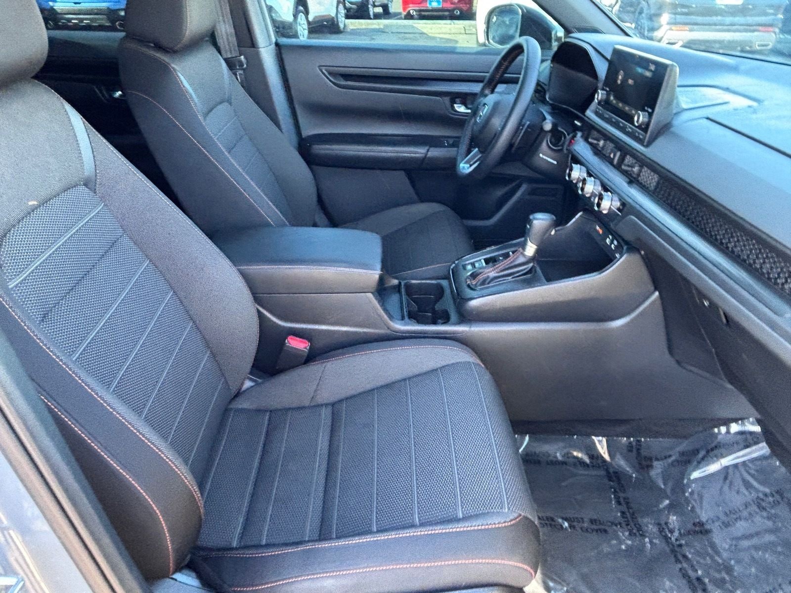 2025 Honda CR-V Sport - Photo 14