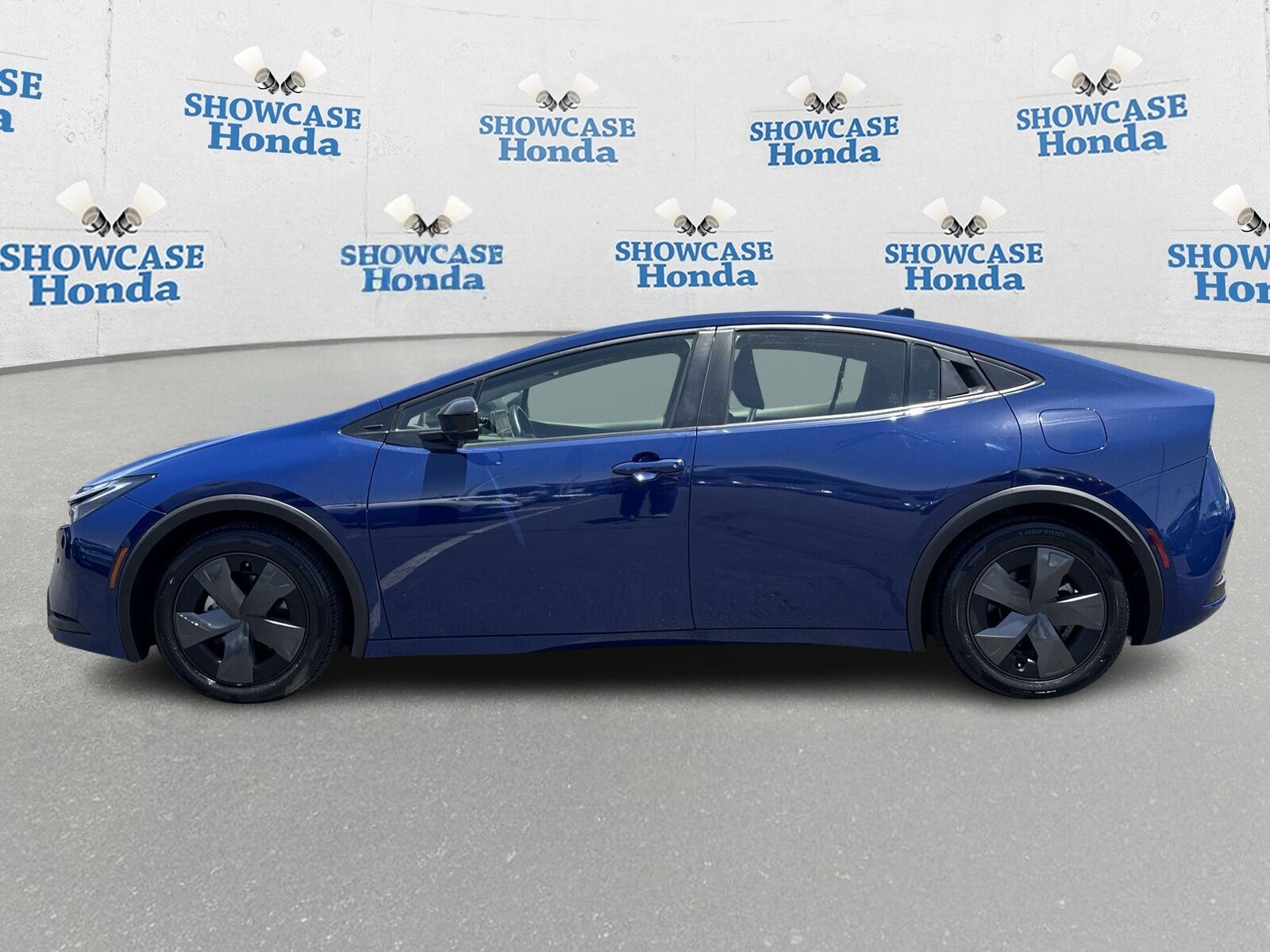 Used 2024 Toyota Prius Limited with VIN JTDACAAU9R3025011 for sale in Phoenix, AZ