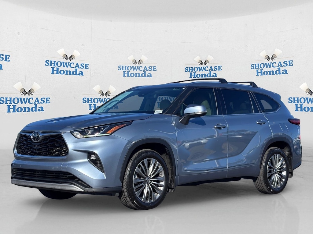 Used 2021 Toyota Highlander Platinum SUV
