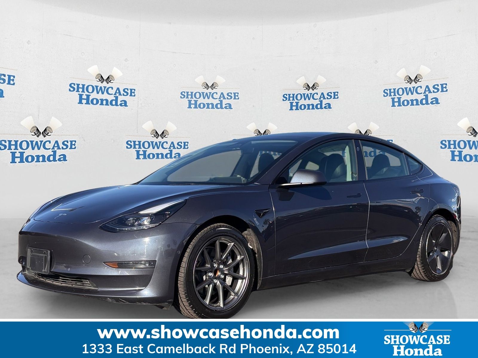 2022 Tesla Model 3 Standard Range Plus's photo