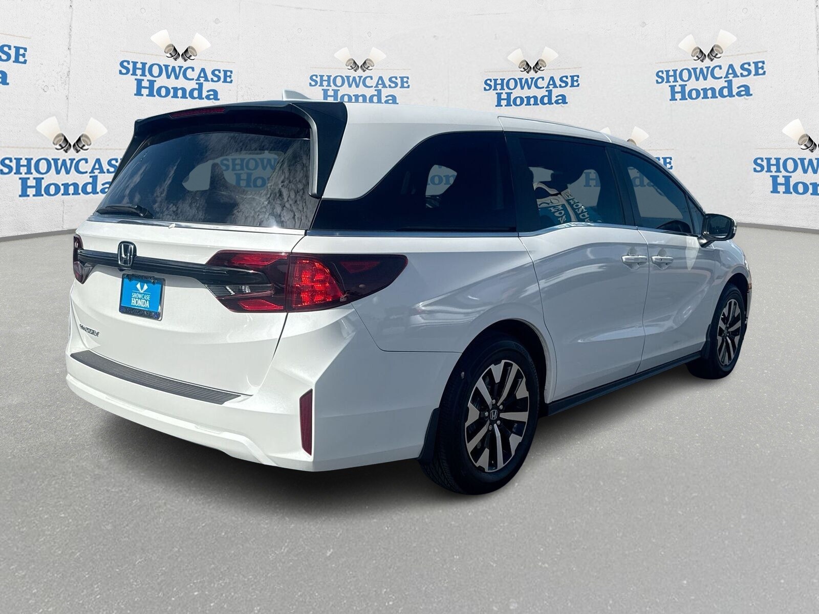 2026 Honda Odyssey EX-L photo 3