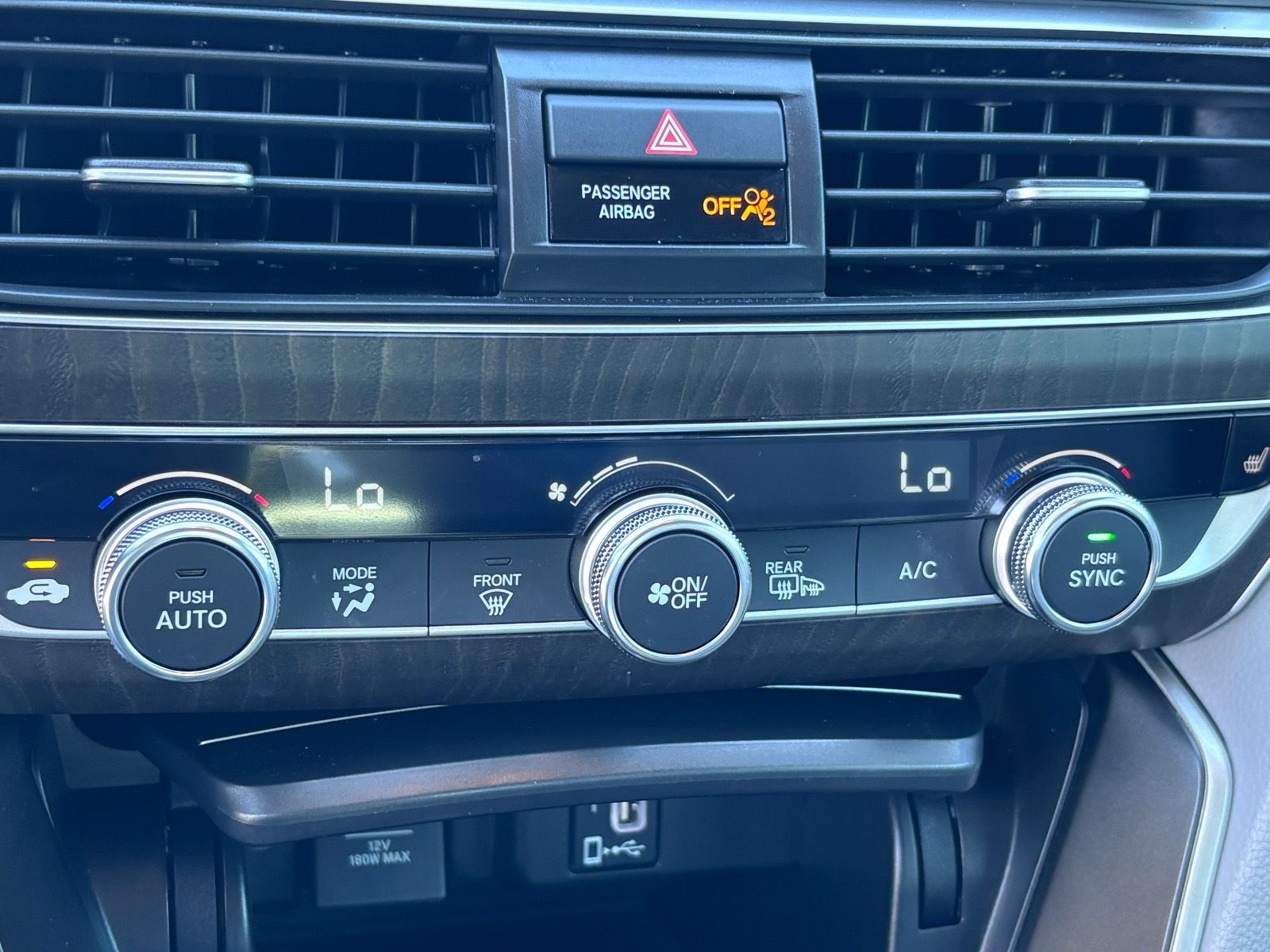2018 Honda Accord Hybrid EX - Photo 31