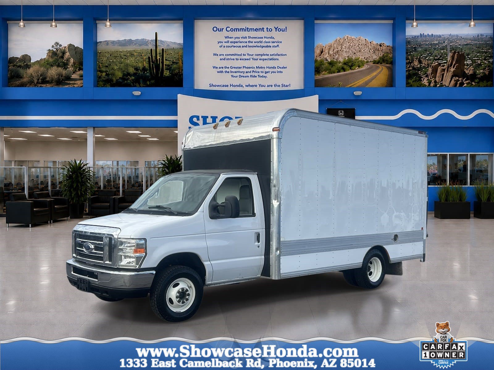 2017 Ford E-350 Cutaway Base Truck
