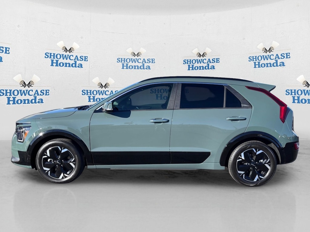 Used 2023 Kia Niro EV Wave SUV