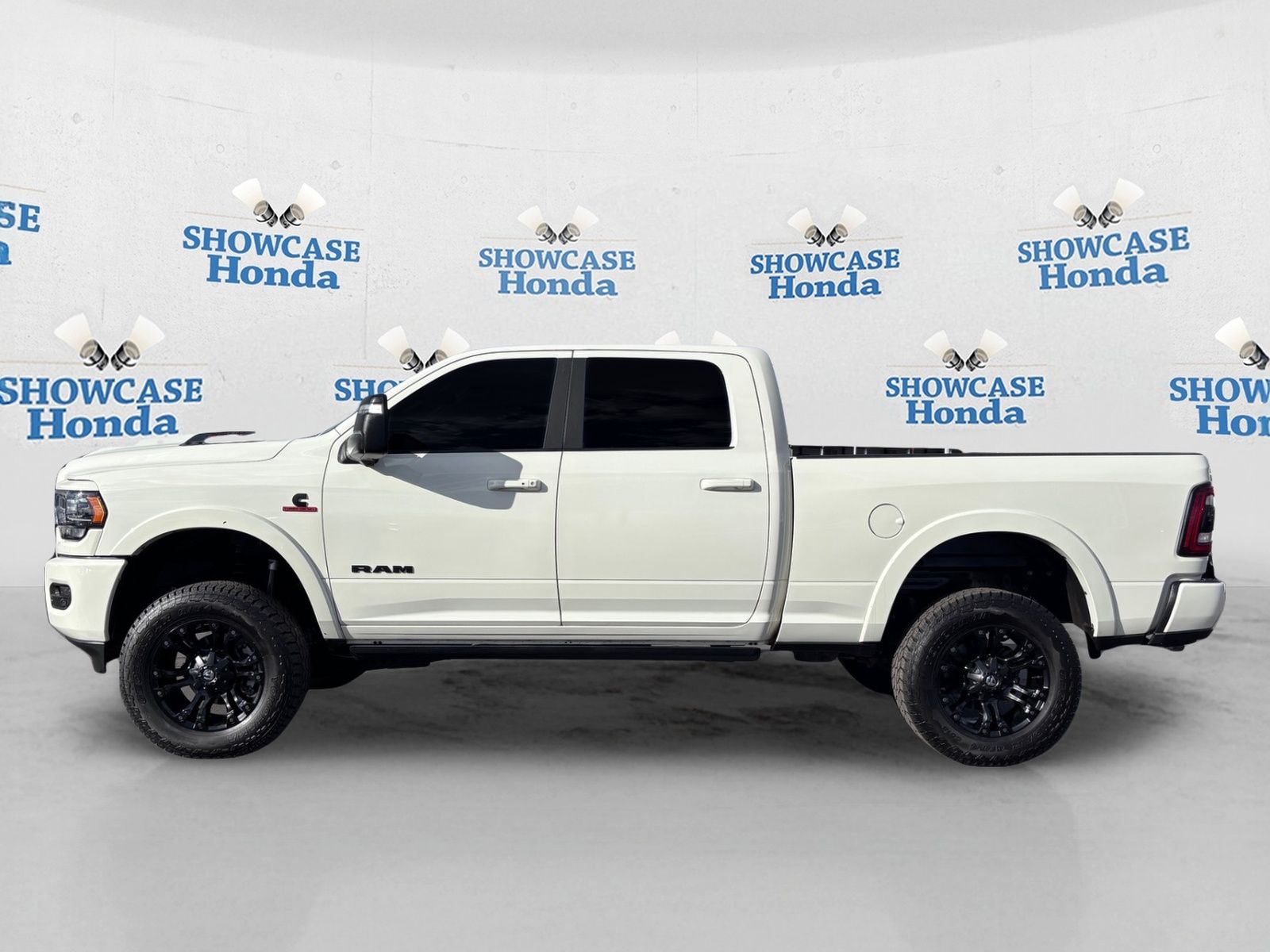 2024 RAM Ram 2500 Pickup Laramie Limited - Photo 4
