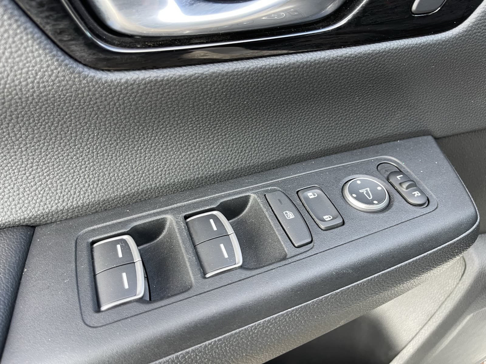 2026 Honda CR-V EX-L - Photo 25