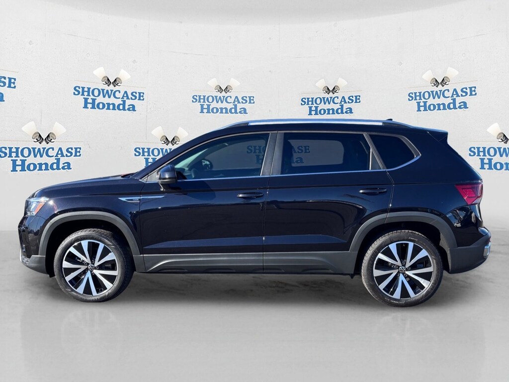 Used 2024 Volkswagen Taos 1.5T SE SUV