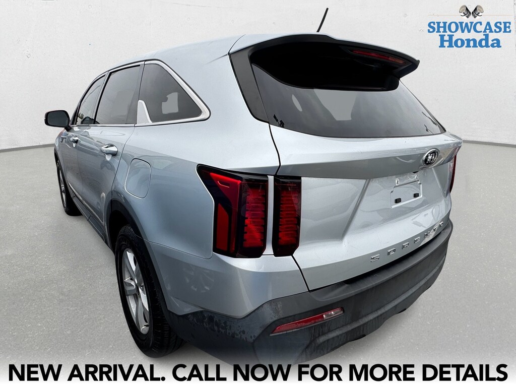 Used 2021 Kia Sorento LX SUV