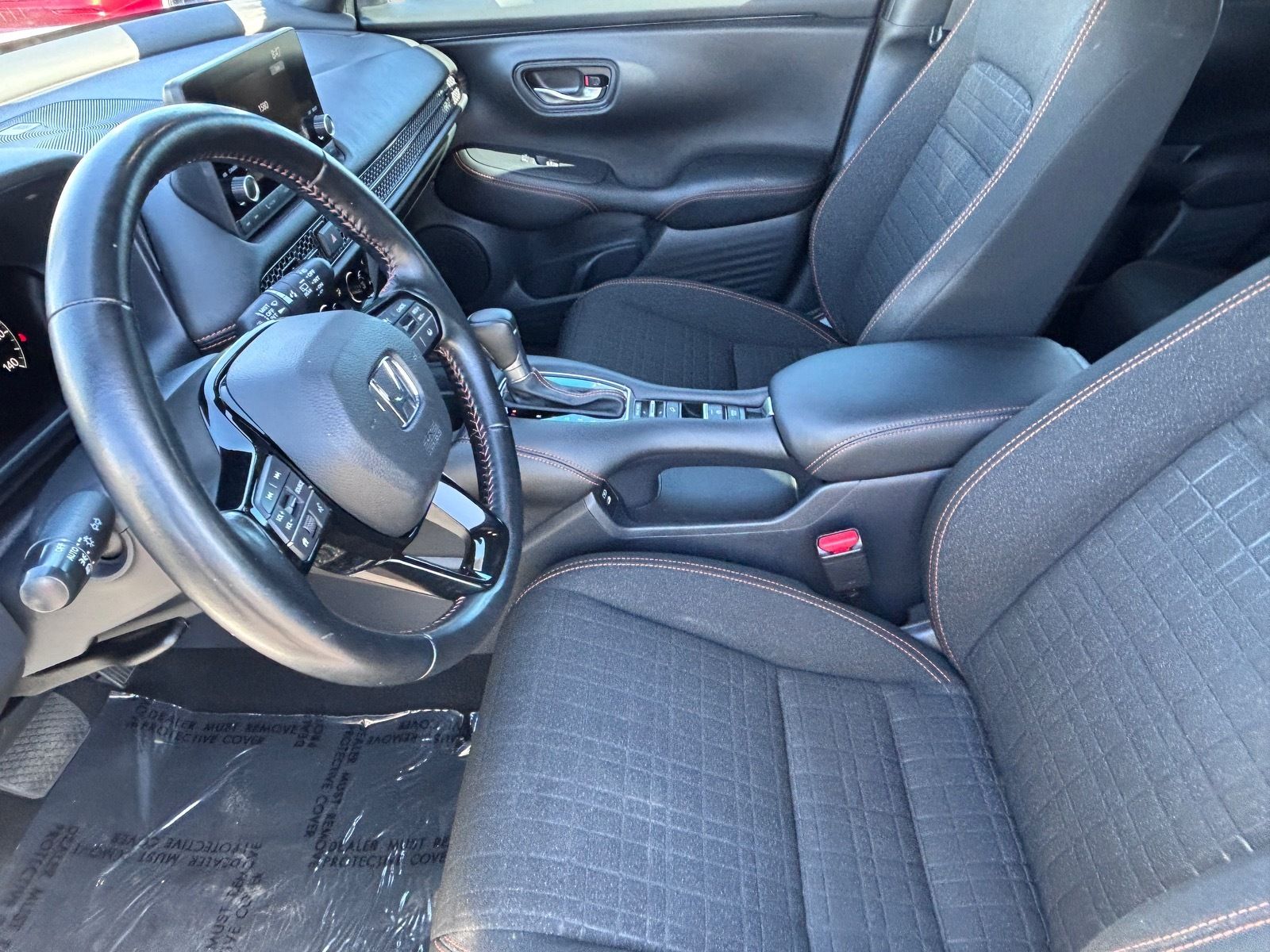 2025 Honda HR-V Sport - Photo 18