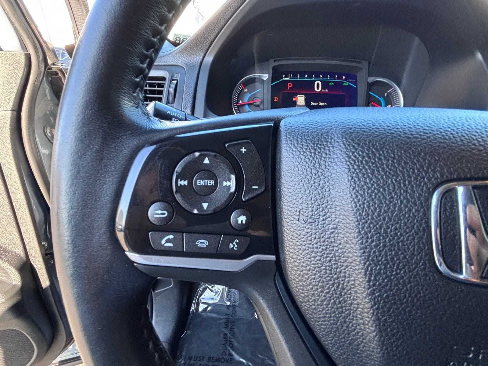 2022 Honda Pilot SE - Photo 25