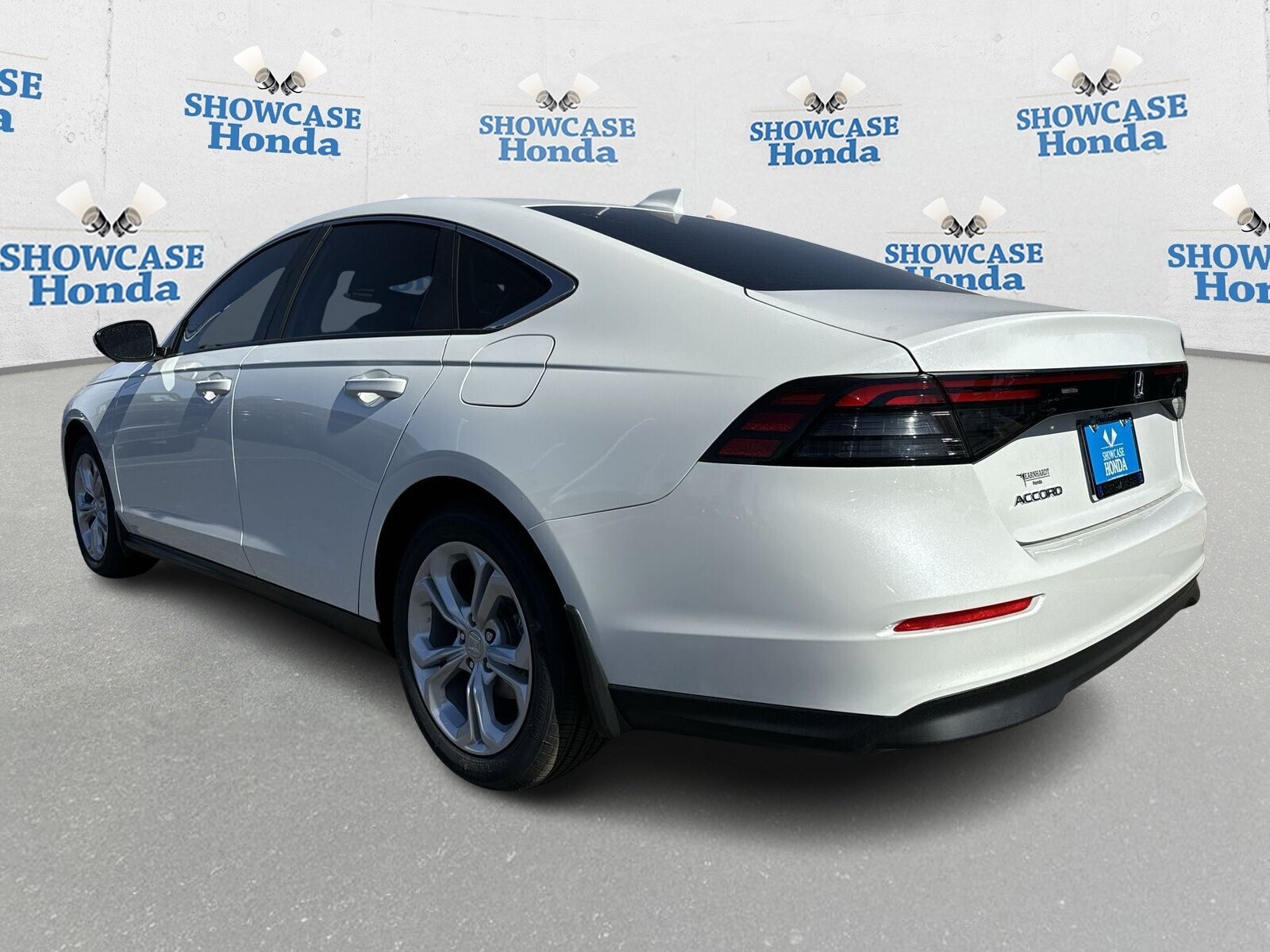 2025 Honda Accord LX photo 2