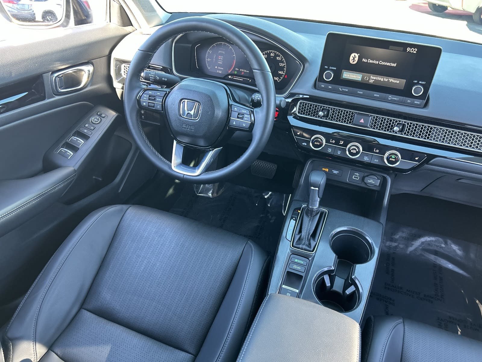 2024 Honda Civic Hatchback EX-L - Photo 18
