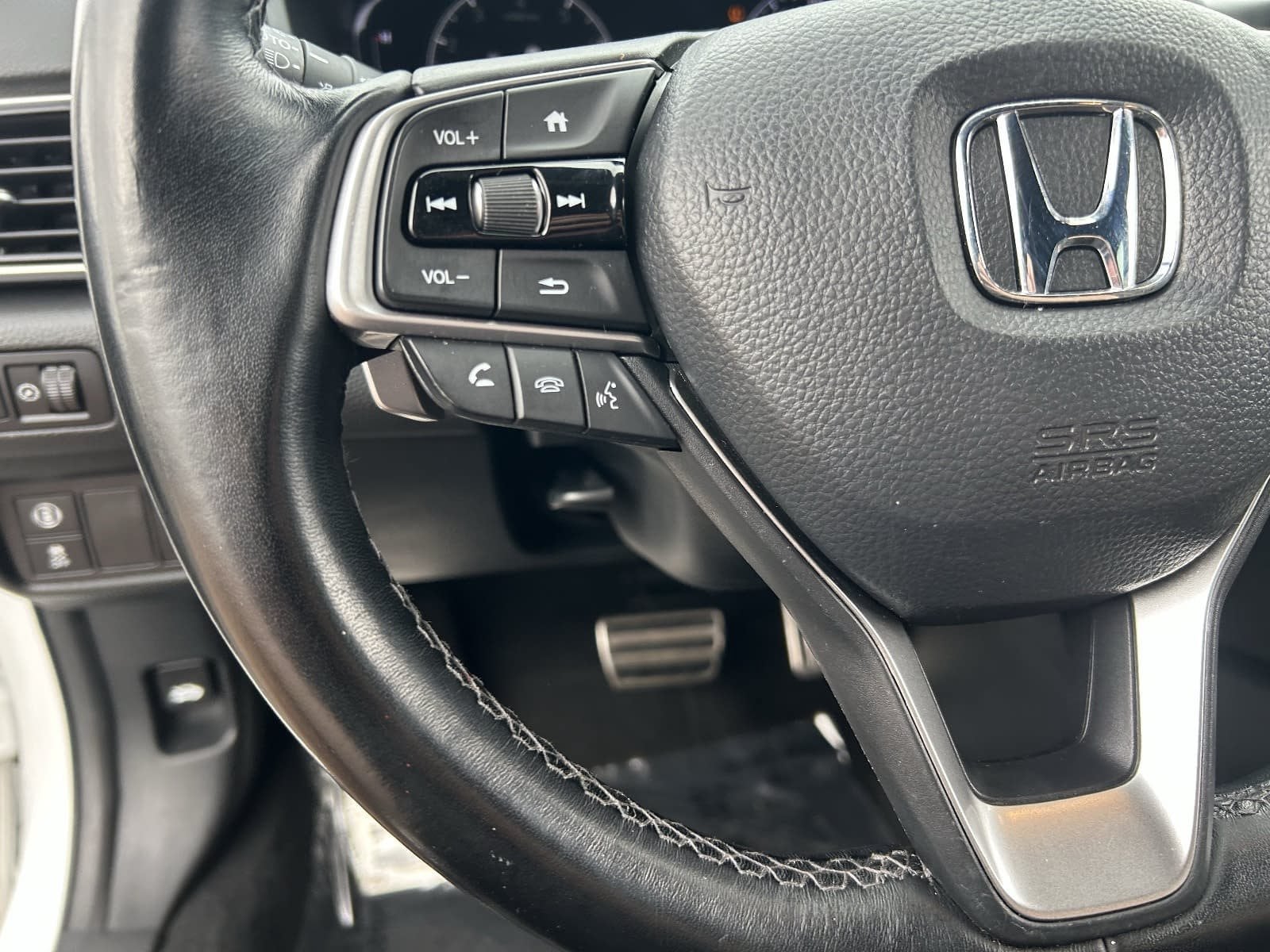 2022 Honda Accord Sport - Photo 26