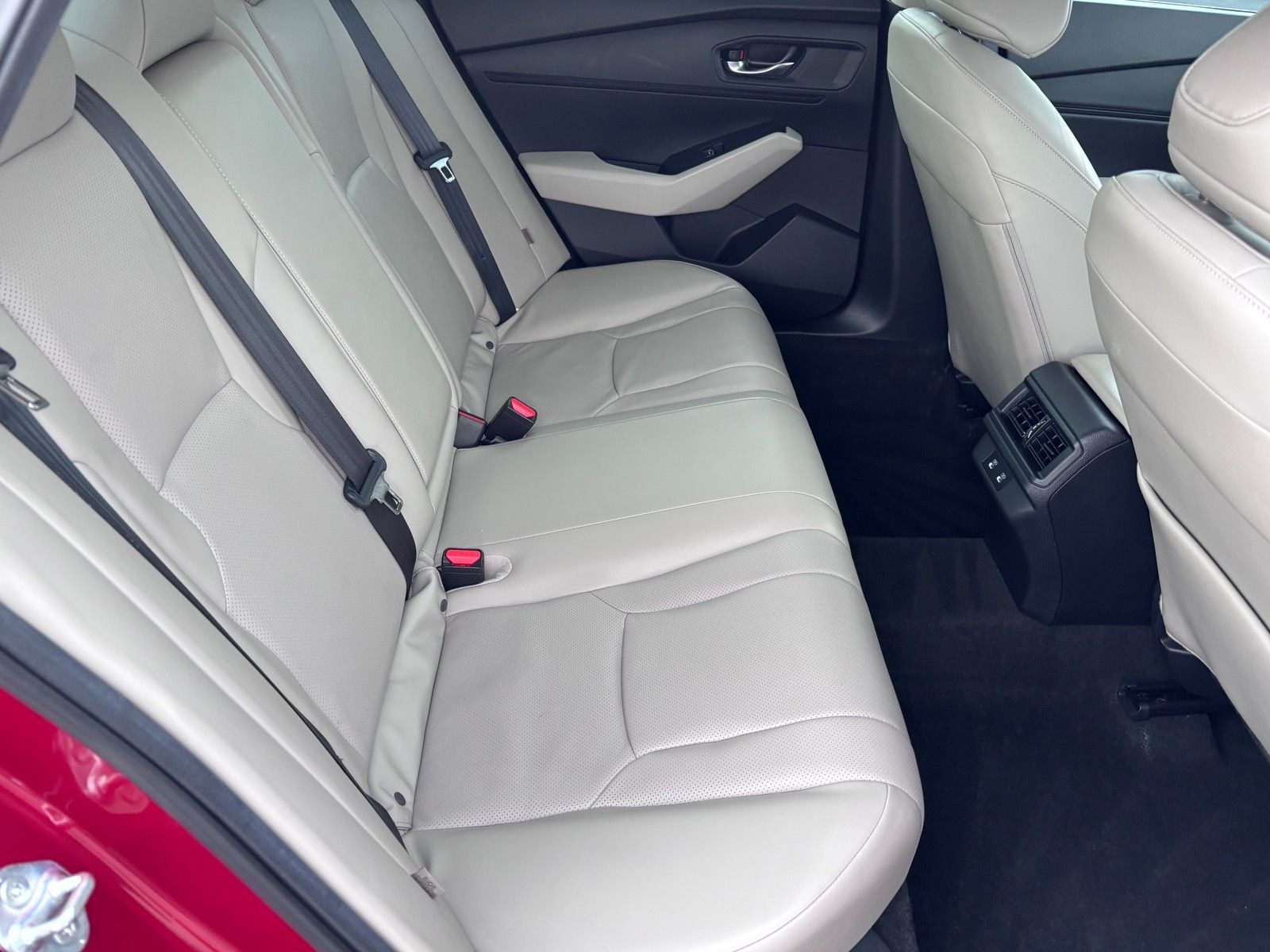 2025 Honda Accord Hybrid EX-L - Photo 15