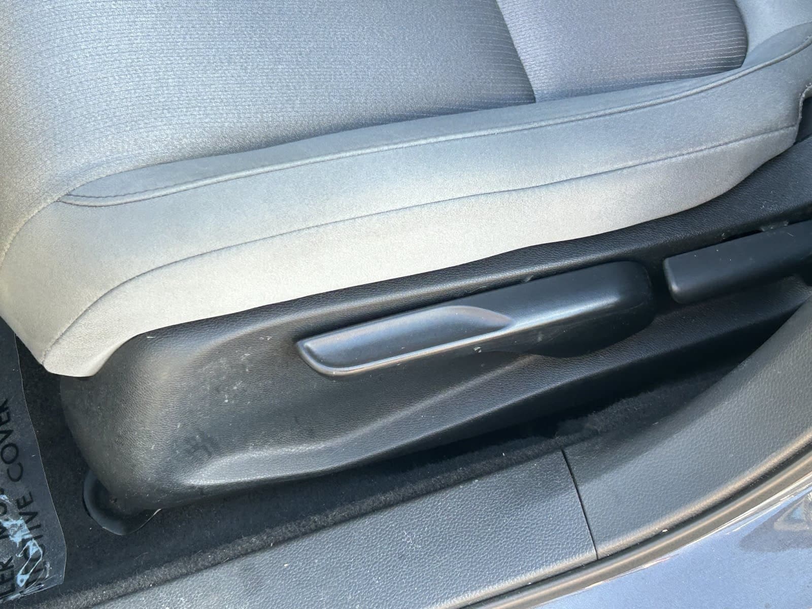 2018 Honda Accord LX - Photo 24