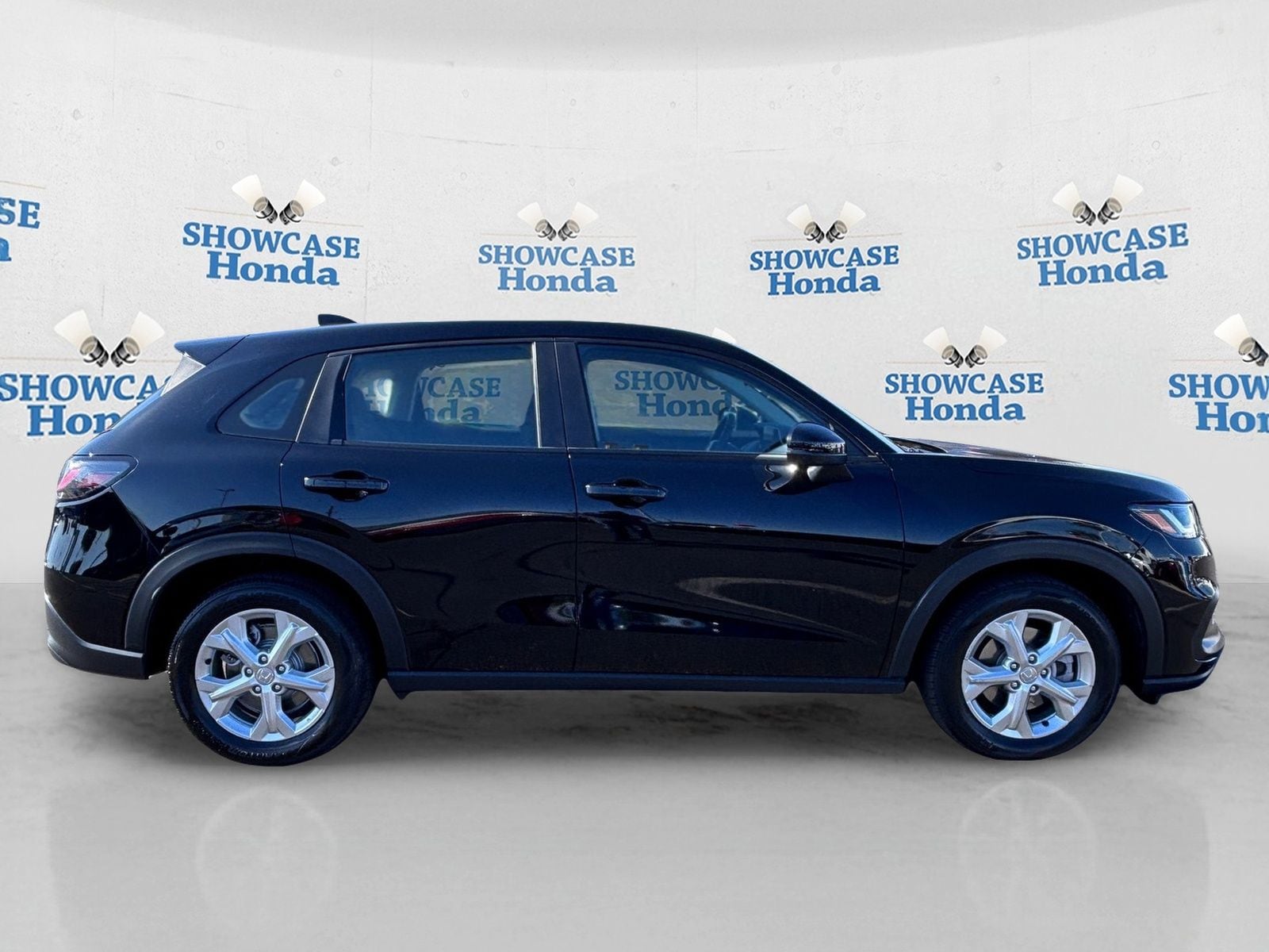2023 Honda HR-V LX - Photo 9